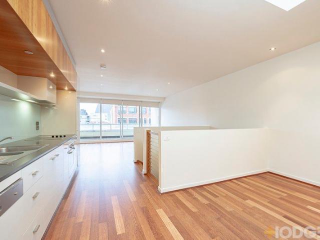 Townhouse for rent in Camerons Creek, Victoria