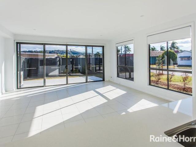 Townhouse for rent in Ambergate, New South Wales
