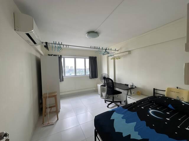 Room for rent