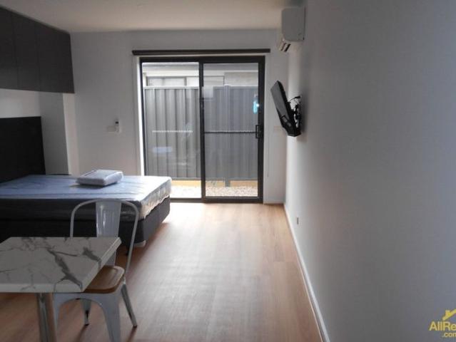 Granny Flat for rent in Pakenham, Melbourne