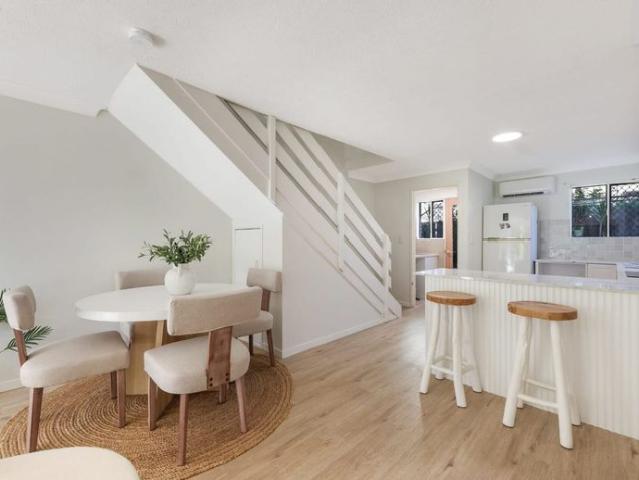 Townhouse for rent in Fernbrook, Queensland