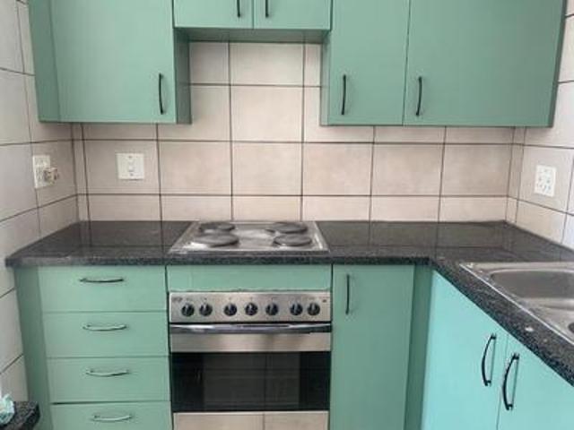 Townhouse for rent in Edenvale
