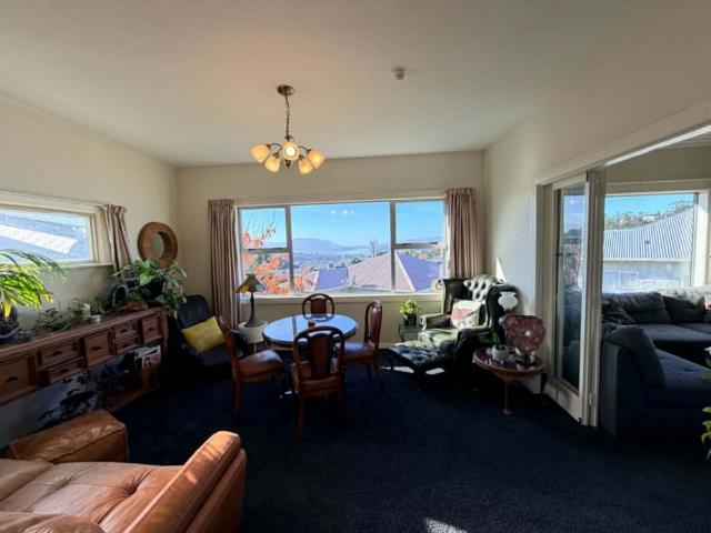 House for rent in Otakou