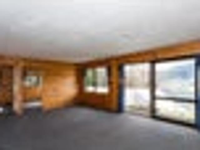 House for sale in Otakou