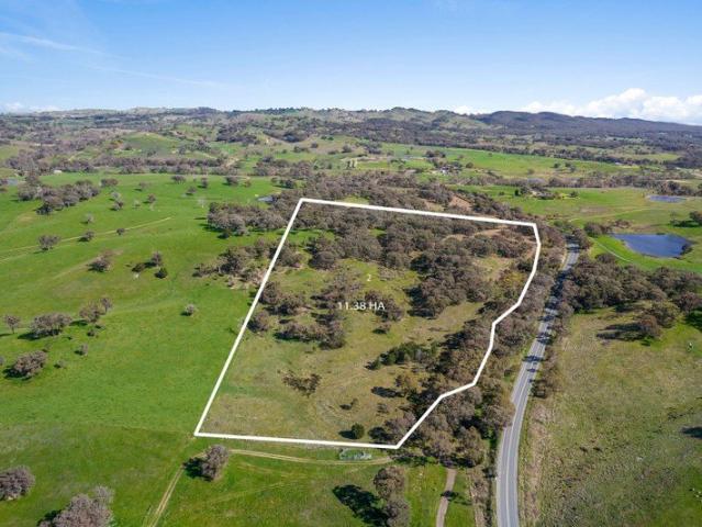 Land for sale in Sedgwick, Victoria