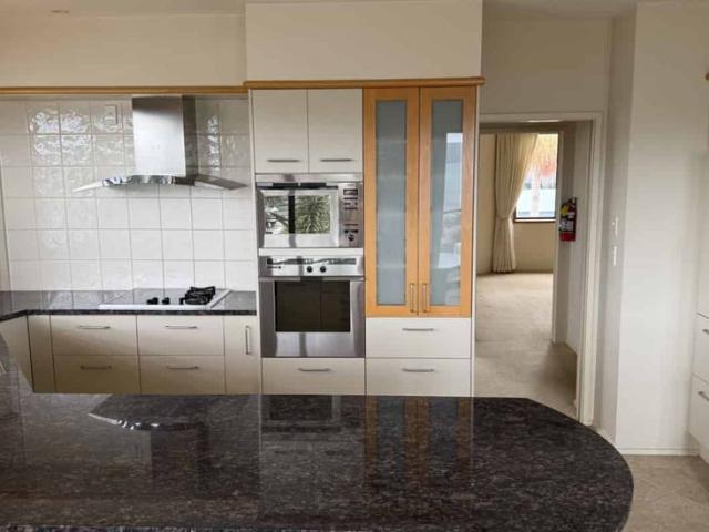 Apartment for rent in Saint Heliers, Ōrākei