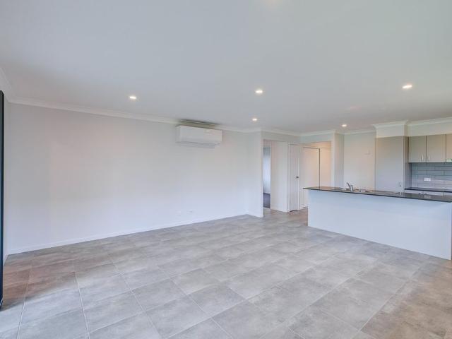 House for rent in Gleneagle, Queensland