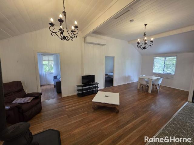 House for rent in Wooroolin, Queensland