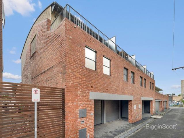 Townhouse for sale in Abbotsford, Melbourne