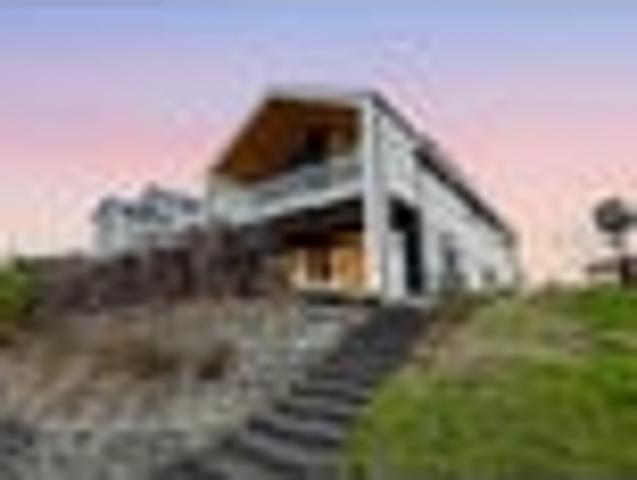 House for sale in Whangaparaoa