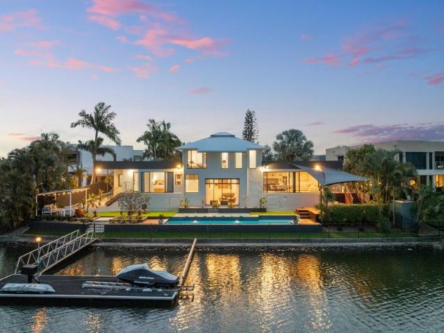 House for sale in Helensvale Town Centre, Queensland