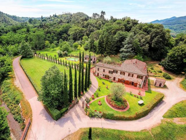 Casa in vendita a Unione dei comuni Media Valle del Serchio, Pescaglia