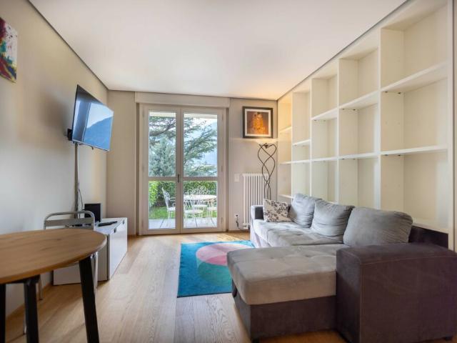Wohnung kaufen in Bissone, Tessin