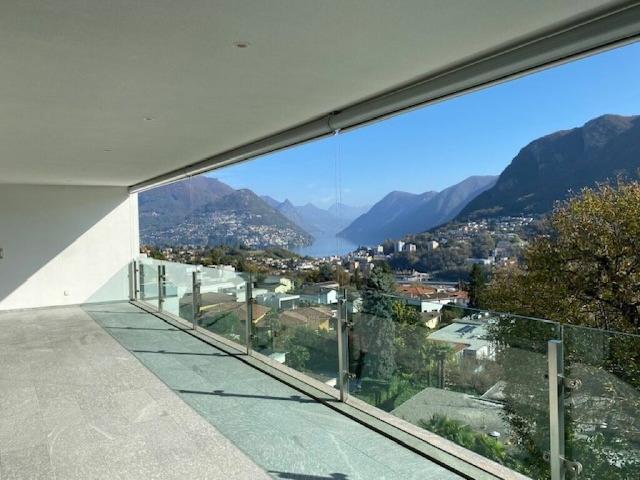 Attikawohnung mieten in Collina d'Oro, Tessin