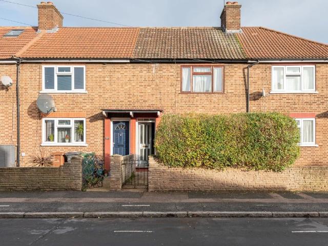 House for rent in Chapel End, Highams Park