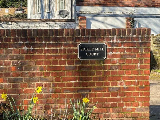 Apartment for rent in Fole, Surrey