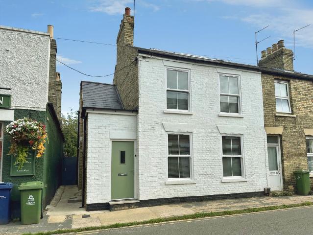 Studio for rent in Arbury, Cambridgeshire