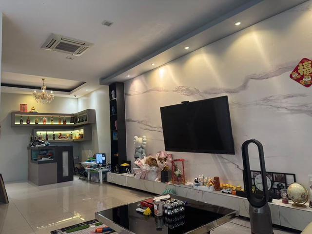 Terraced House for sale in Kuching, Bahagian Kuching