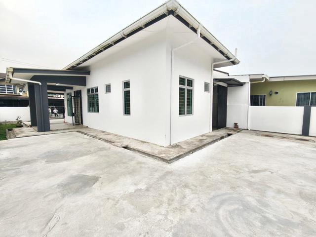 Terraced House for rent in Kuching, Sarawak