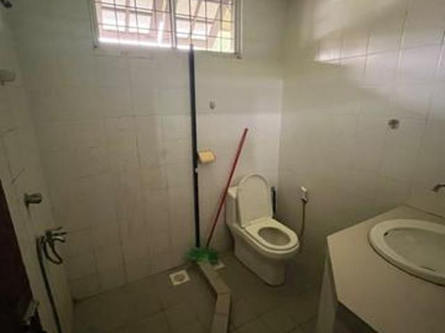 Residential House for rent in Kuching, Bahagian Kuching