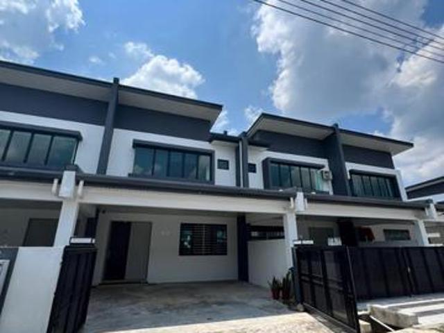 Terraced House for rent in Kuching, Sarawak
