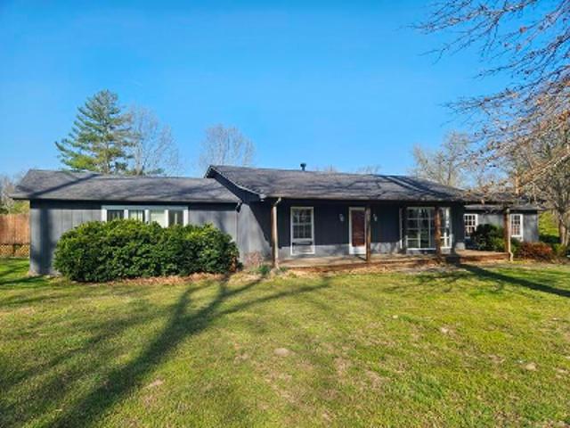 House for sale in Benton, Illinois