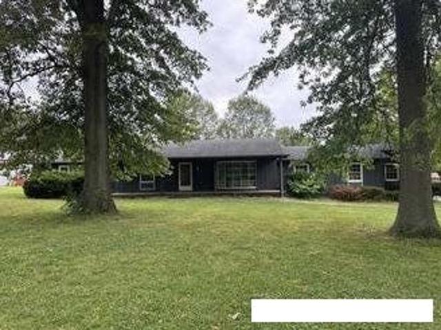 House for sale in Benton, Illinois