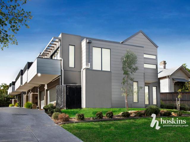 Townhouse for sale in Camerons Creek, Victoria
