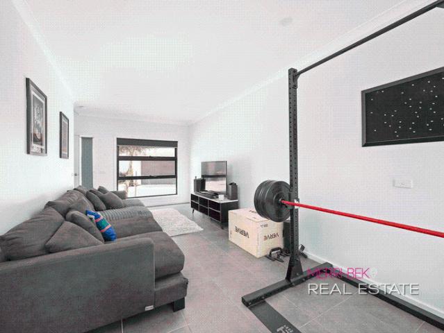 Townhouse for rent in Camerons Creek, Victoria