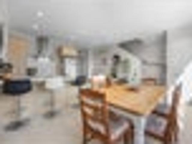 Apartment for sale in Paremoremo