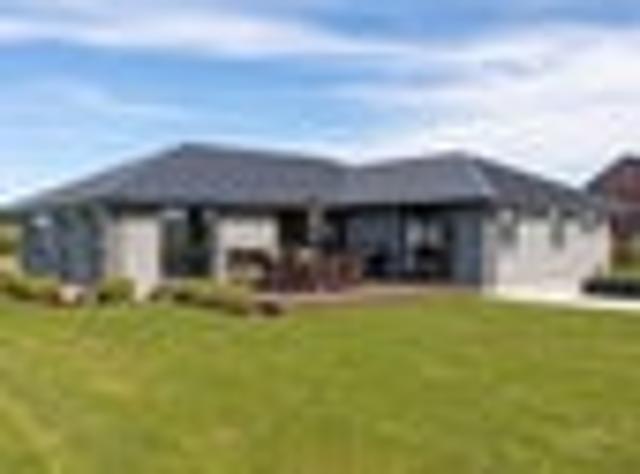 House for sale in Charing Cross, Canterbury