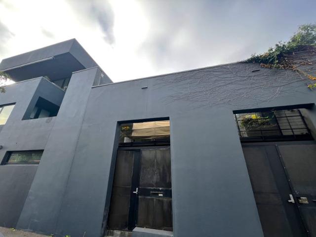Townhouse for rent in Camerons Creek, Victoria