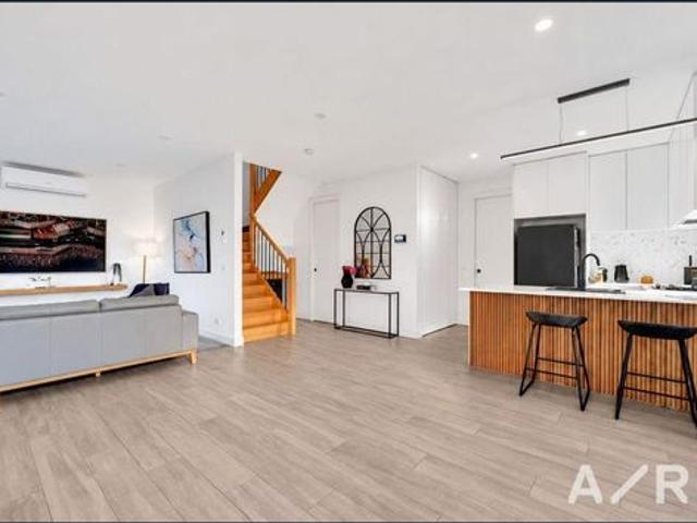 Townhouse for rent in Bundoora, Melbourne