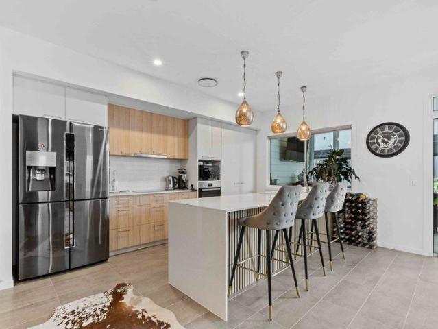 Villa for sale in Nikenbah, Hervey Bay