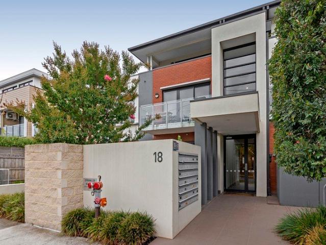 Apartment for sale in Camerons Creek, Victoria