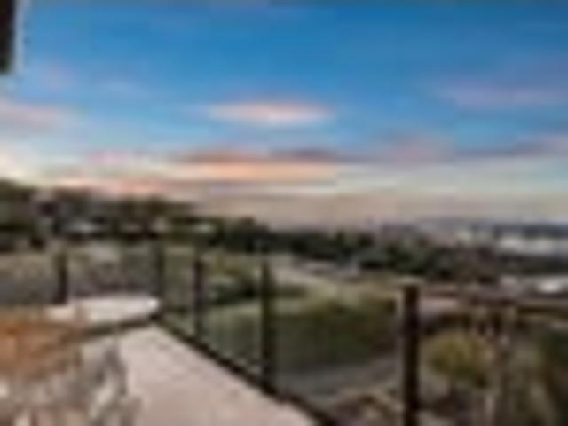 House for sale in Chaslands, Canterbury