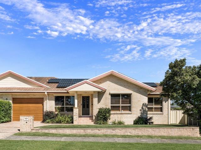 Villa for sale in Flinders, New South Wales
