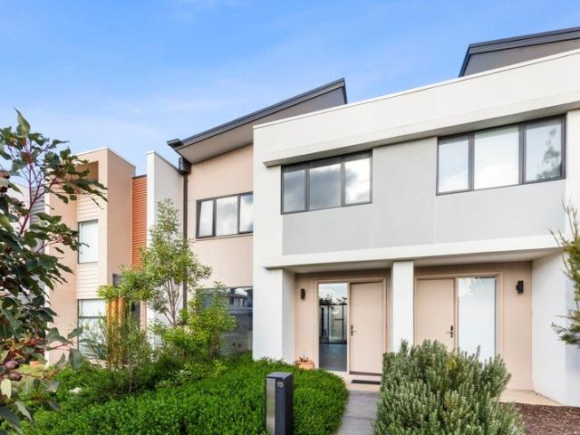 Townhouse for sale in Torquay, Victoria