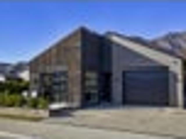 House for sale in Otakou