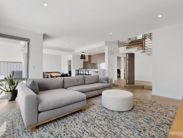 House for rent in Cambridge, Western Australia