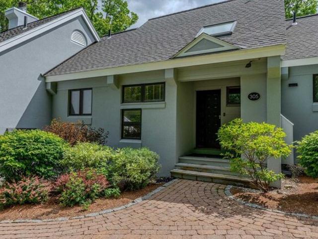 House for sale in Stratton, Vermont