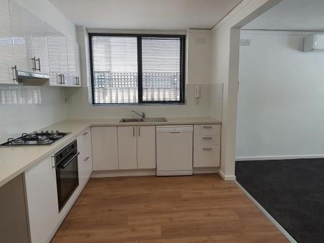 Apartment for rent in Elwood, Melbourne