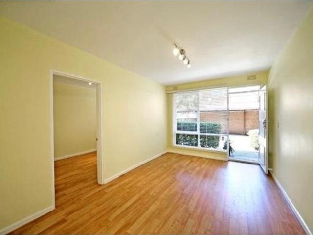 Apartment for rent in Ormond, Melbourne