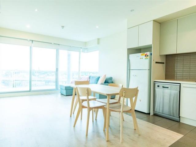 Apartment for rent in New Port, Adelaide