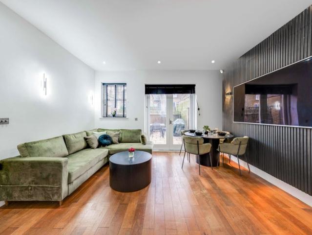 Apartment for rent in London Borough of Lambeth, Greater London