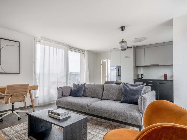 Apartment mieten in Einigen, Zürich