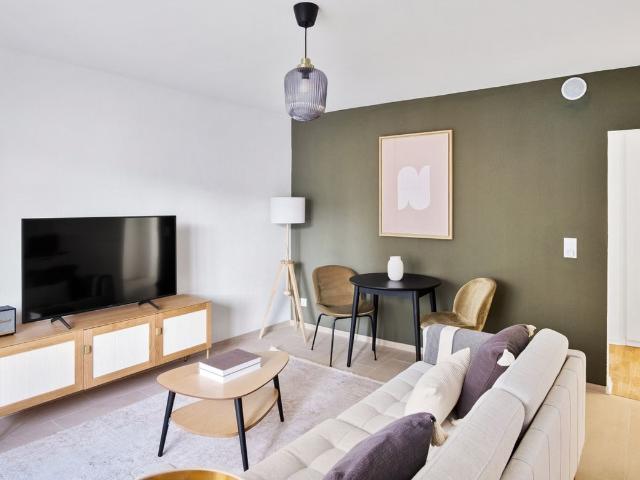 Apartment mieten in Einigen, Zürich