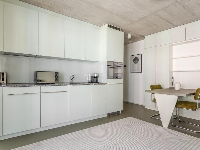 Apartment mieten in Einigen, Zürich