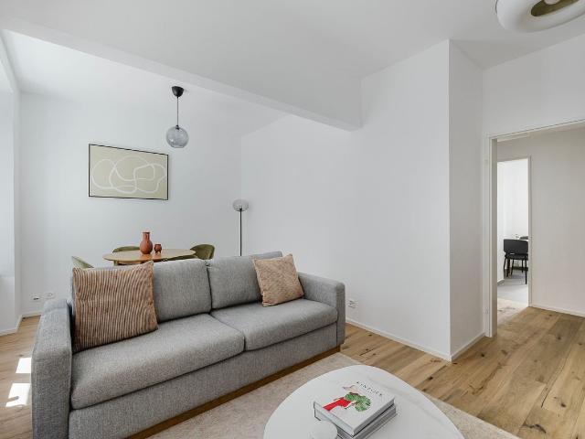 Apartment mieten in Einigen, Zürich