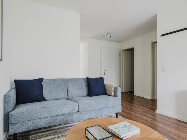 Apartment mieten in Einigen, Zürich